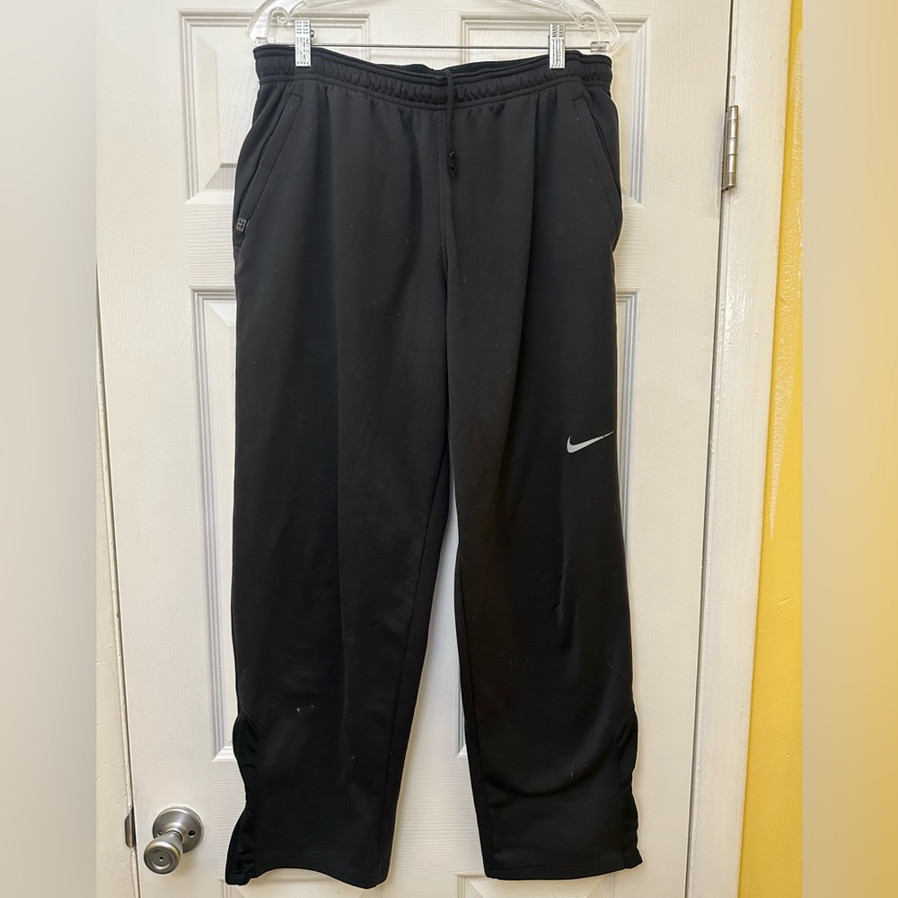NIKE MENS THERMA-FIT SWEATPANTS | SIZE LARGE